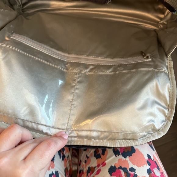 Jujube diaper bag, great condition - Picture 4 of 15